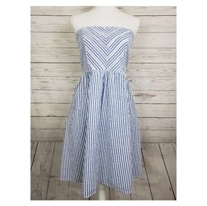 Old Navy strapless seersucker dress